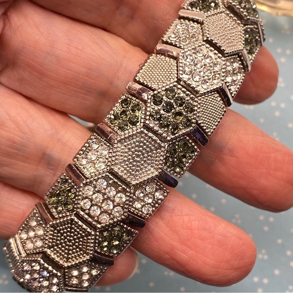 Wide Chunky Rhinestone Silver Tone Stretch Bracelet - Picture 5 of 7